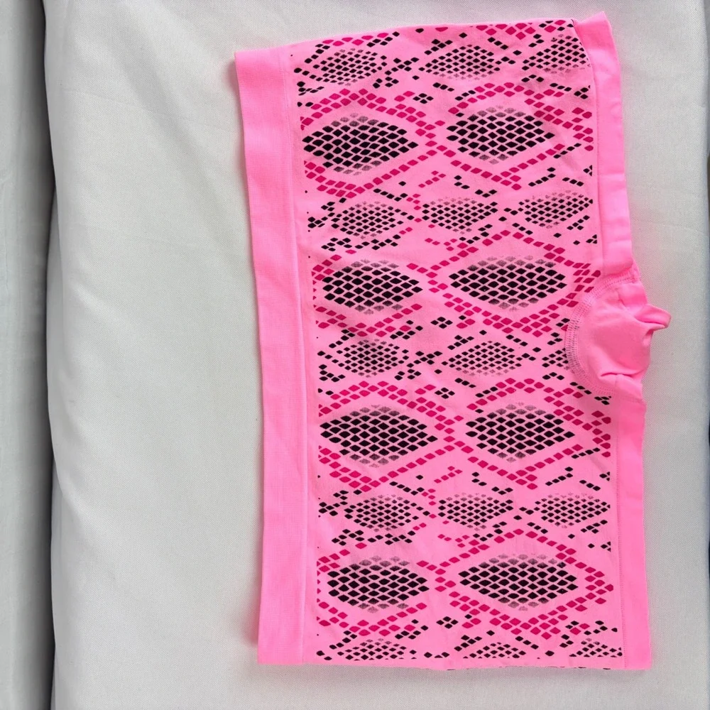 No‎ Boundaries Pink Snakeskin Activewear Tank Top and Boy Short Set Large 12-14